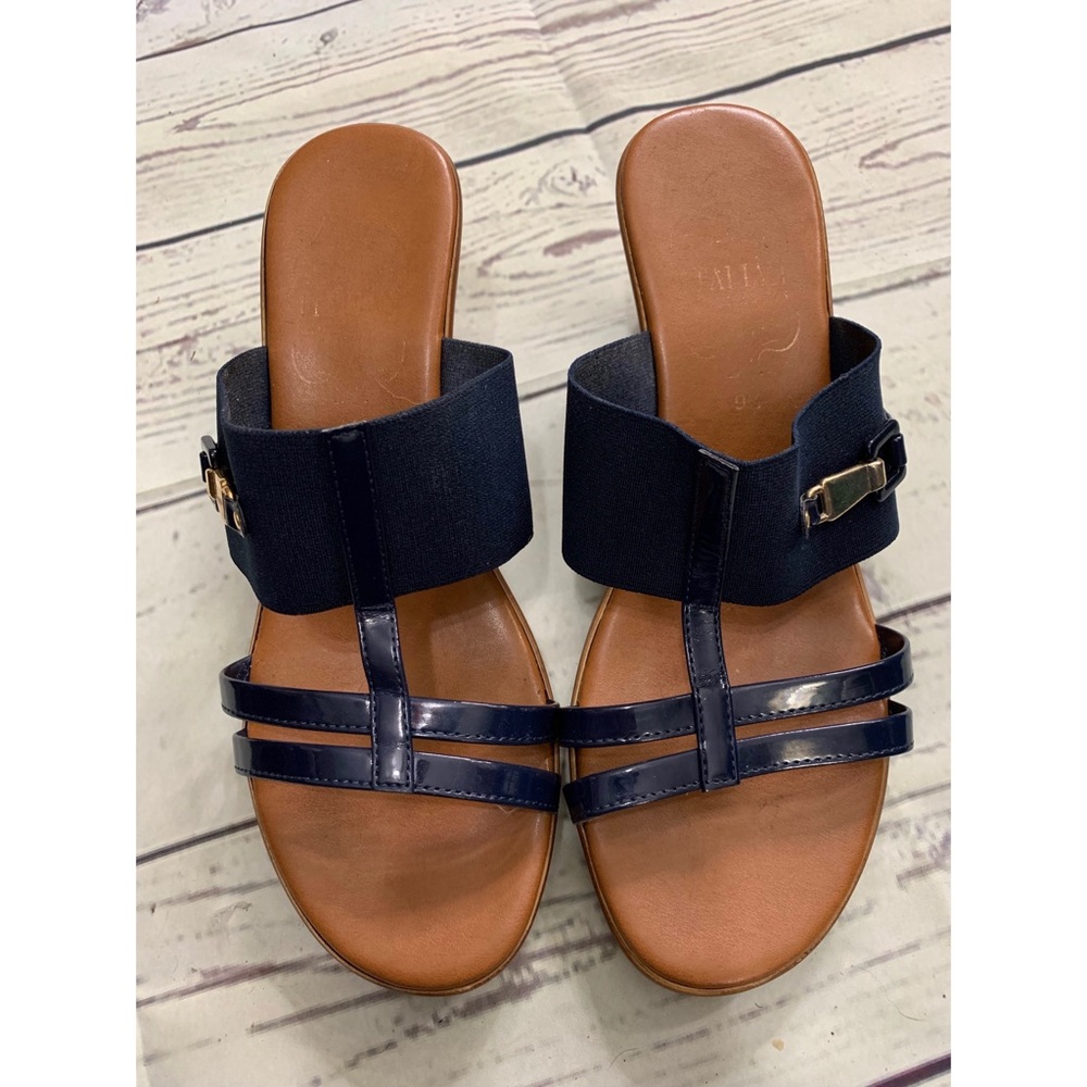 Navy wedges made in Italy